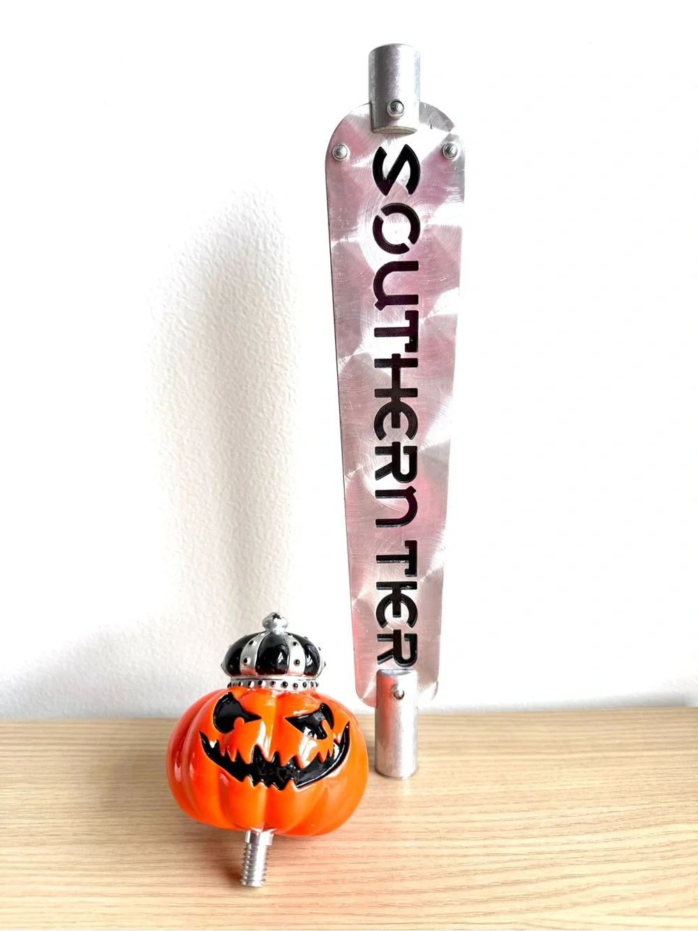 Southern Tier Pumking Metal Two Piece Craft Beer Bar Tap Handle Set Breweriana